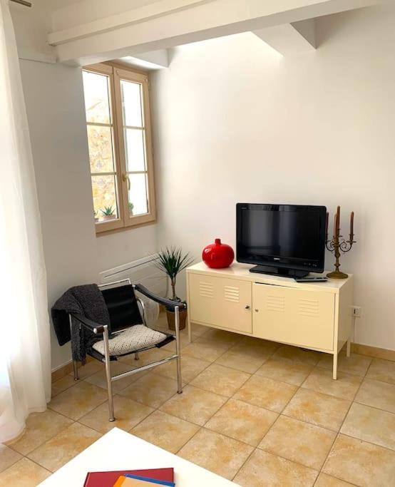 Joli T2 Jardin, Entre Mer/Verdon Salernes Exterior photo